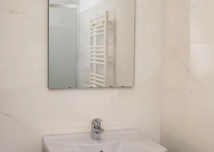 Apartament One Step